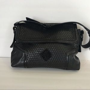 Simply Vera Black Purse